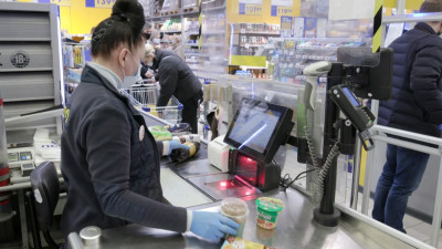 Минпромторг предложил отказаться от бумажных чеков в магазинах