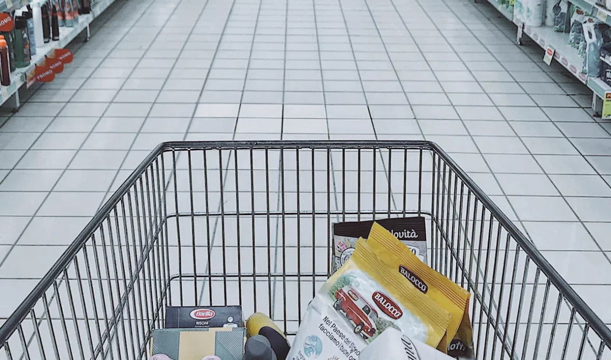 Аналитики рассказали, какие продукты в Петербурге дорожают быстрее всего - tvspb.ru