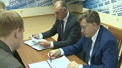 Спикер ЗакСа провел встречу с горожанами