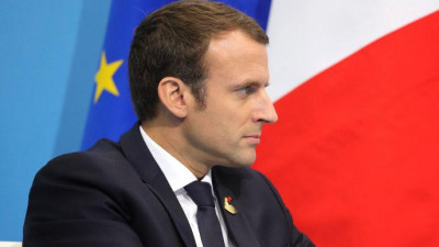 Макрон подтвердил свой визит в Россию в мае