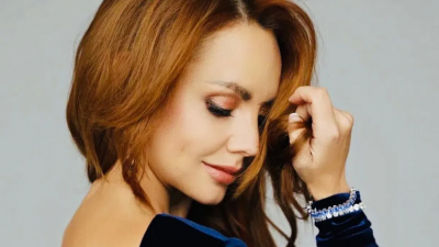 МакSим опубликовала первые фото с дочками после выписки из больницы