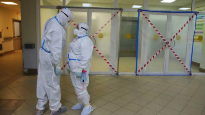 Мариинская больница вновь начнет принимать пациентов с COVID