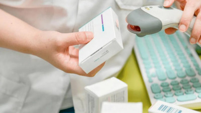 Петербург получил два миллиарда рублей на покупку лекарств от COVID