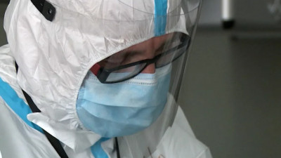 Курс на привычную жизнь: массовая вакцинация снизила нагрузку на медиков