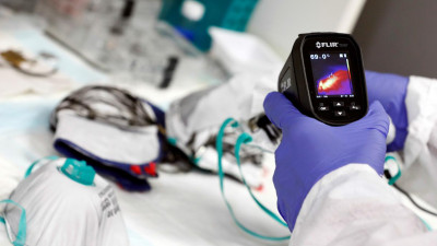 В Израиле изобрели самоочищающуюся медицинскую маску