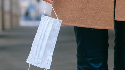 Игнорировавшие маски пассажиры электрички в Гатчину заплатят штрафы