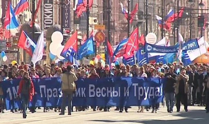 Движение транспорта по Невскому проспекту перекрыли из-за первомайского шествия - tvspb.ru