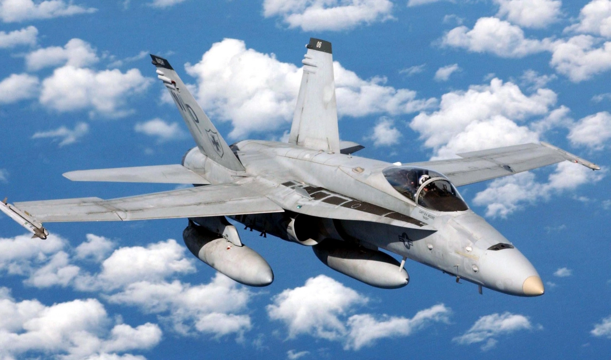 Американский истребитель-бомбардировщик F/A-18 разбился в Филиппинском море - tvspb.ru