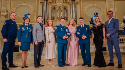 Пожарные и спасатели приняли участие в конкурсе музыкального творчества в Петербурге