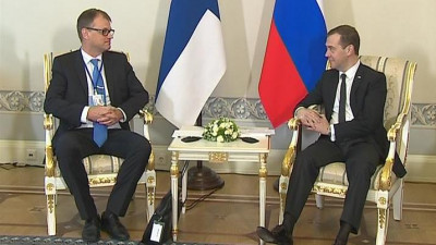 Дмитрий Медведев провел встречу с премьер-министром Финляндии Юхи Сипиля