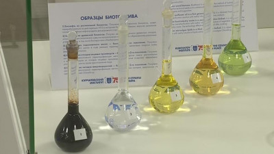 Руководители исследовательских центров и физики-ядерщики обсуждают инновации в медицине на симпозиуме в Петербурге