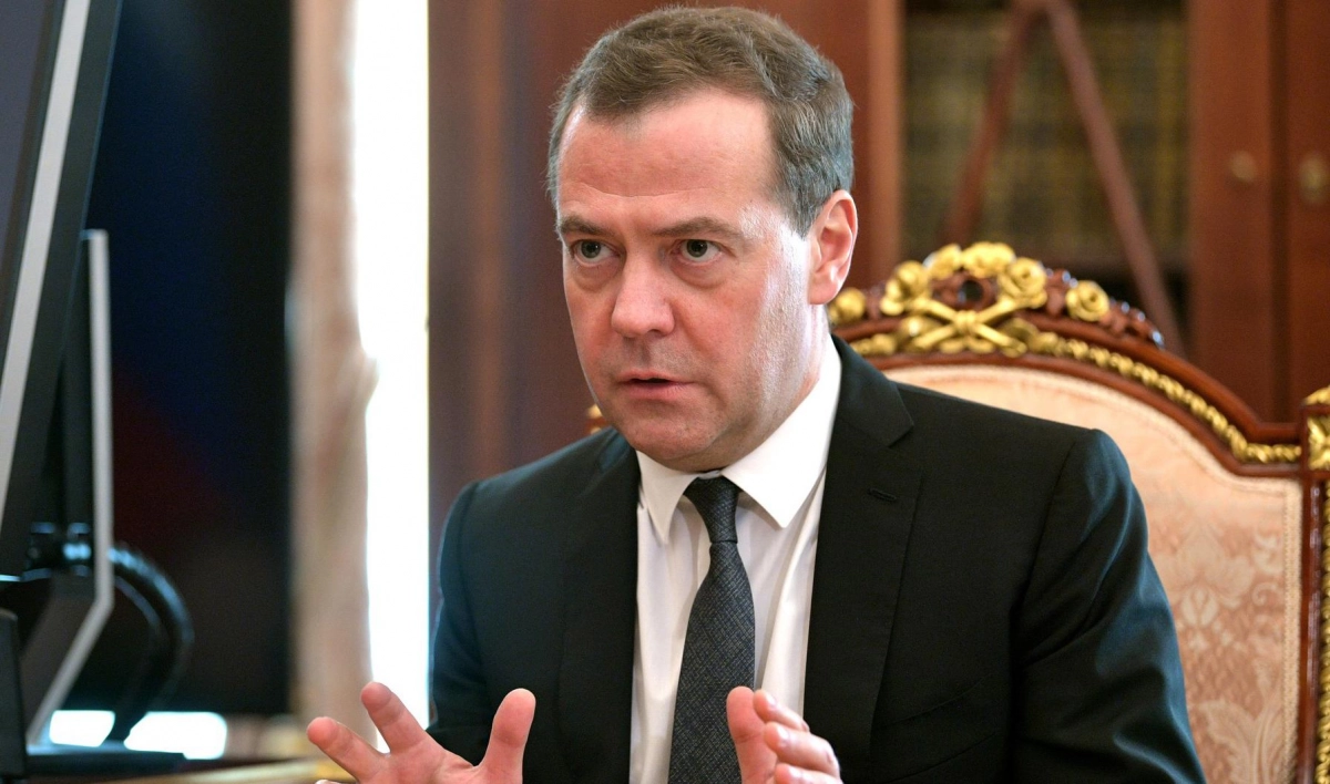 Путин предложил кандидатуру Медведева на должность премьер-министра - tvspb.ru