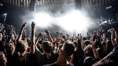 В Ломоносовском районе из-за роста заболевших COVID-19 отменяются массовые мероприятия