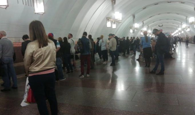 На оранжевой ветке метро Петербурга увеличен интервал движения - tvspb.ru