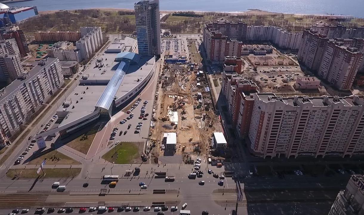 Беговая питер. Станция метро Беговая СПБ. Беговая (станция метро, Санкт-Петербург). Метро Беговая Савушкина. Метро Беговая Санкт-Петербург с улицы.