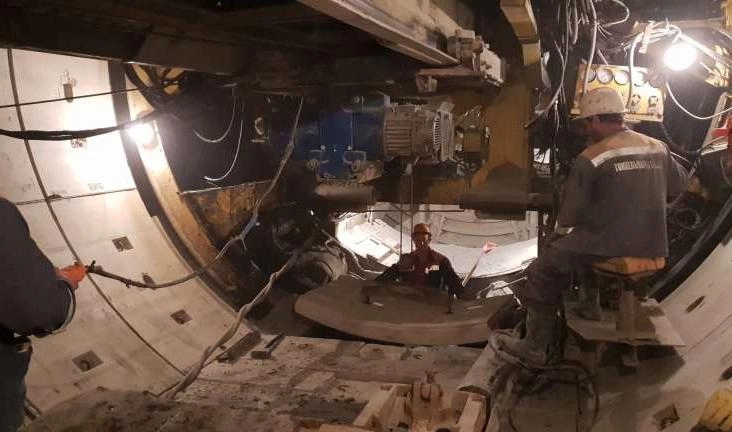 «Метрострой»: Проблемы с зарплатой у строителей подземки не связаны с компанией - tvspb.ru