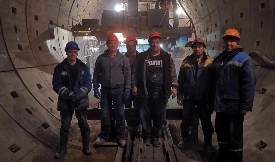 На «коричневой» ветке метро завершили проходку участка правого перегонного тоннеля - tvspb.ru
