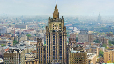 Временного поверенного в делах Украины вызвали в МИД РФ после задержания дипломата Сосонюка