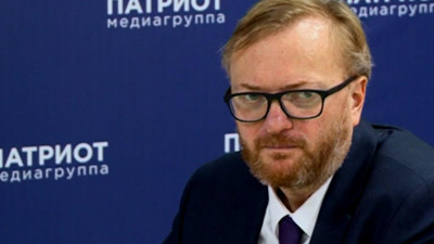 Виталий Милонов предложил провести в Петербурге референдум о введении пятидневки в школах