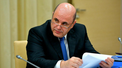 Мишустин призвал снизить риски ввоза в Россию новых штаммов коронавируса