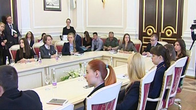 Один из участников Международного форума труда сможет пройти стажировку в аппарате Анны Митяниной