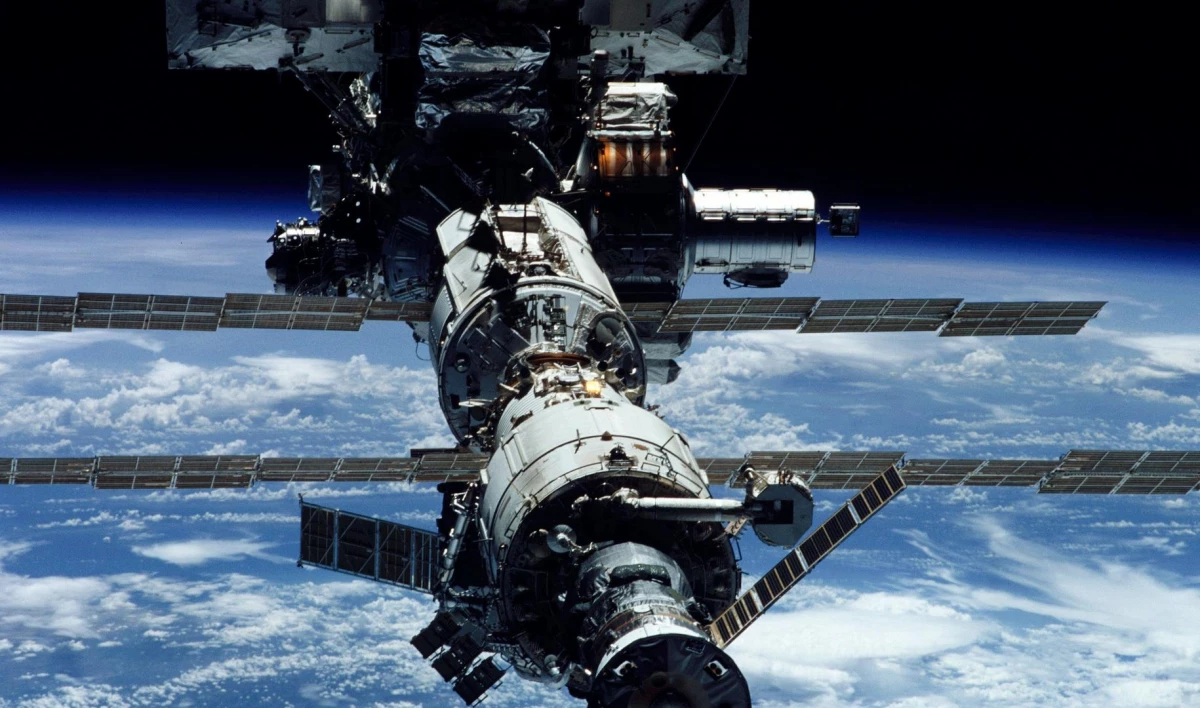 Роскосмос отправит астронавта NASA на корабле «Союз МС-18» - tvspb.ru