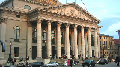 Баварская государственная опера прекращает сотрудничество с Нетребко и Гергиевым