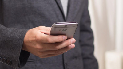 В Роскачестве назвали самые водостойкие смартфоны