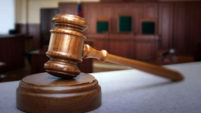 Депутаты ЗакСа упразднили Уставный суд Петербурга