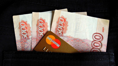 Петербургские предприятия получат субсидии на зарплаты временным сотрудникам