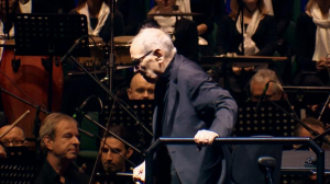 «60 лет музыки»: концерт Эннио Морриконе в Ледовом дворце