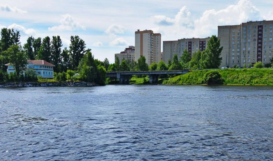 Рыбацкий мост в Невском районе отремонтируют за 9,8 млн рублей - tvspb.ru