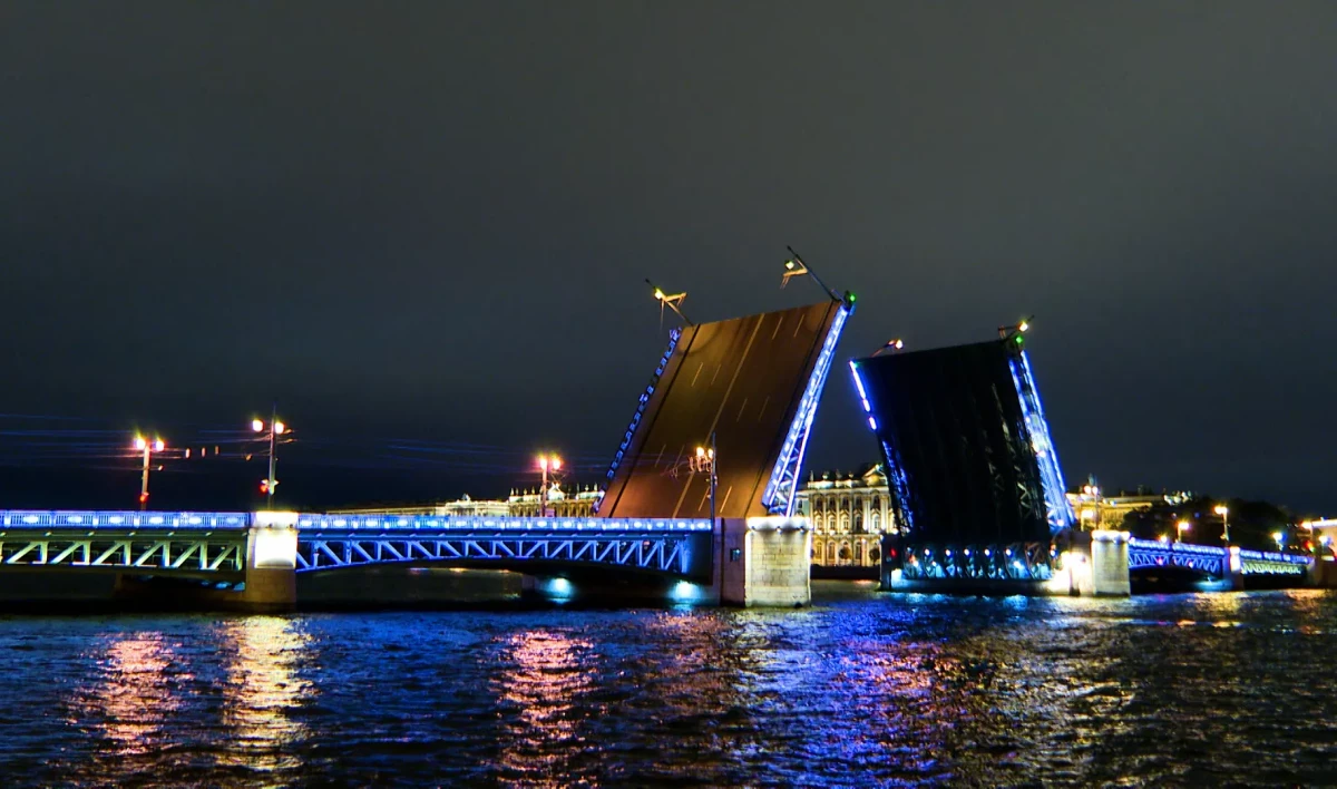Дворцовый мост разведут под полонез и «Половецкие пляски» - tvspb.ru