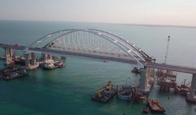 Строители дали 10 советов тем, кто поедет в Крым по новому мосту