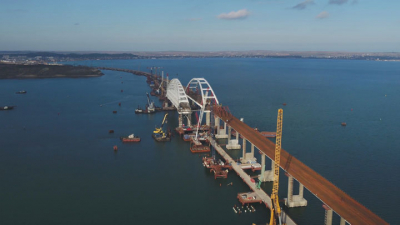 Строительство железной дороги по Крымскому мосту выйдет на пиковую мощность в 2018 году