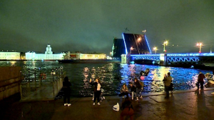 Поющие мосты Петербурга