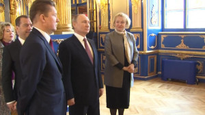 Путин вместе с членами Совбеза России осмотрел церковь в Царском Селе после реставрации