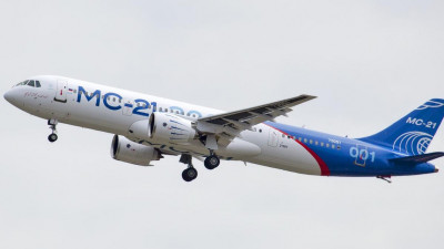 Санкции США помешали поставкам материалов для самолета МС-21