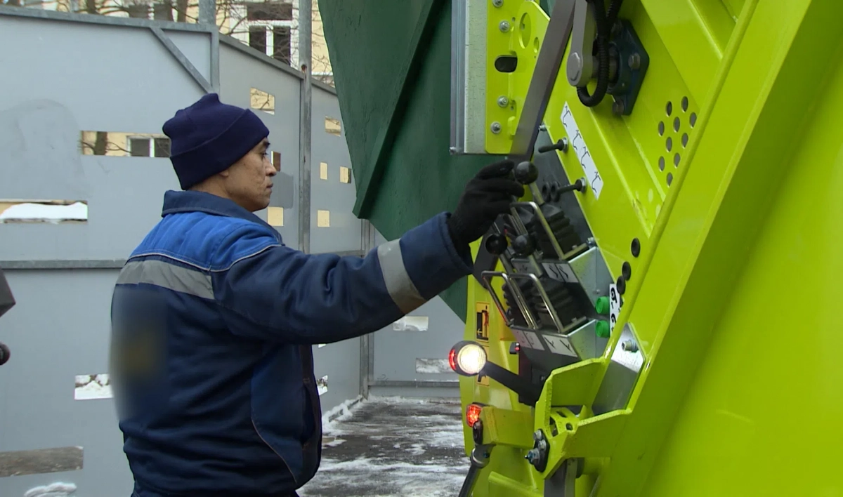 В Петербурге снизилось число жалоб на вывоз мусора - tvspb.ru