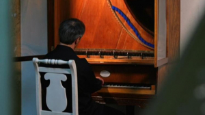 Что такое фортепьяно-шкап: история инструмента