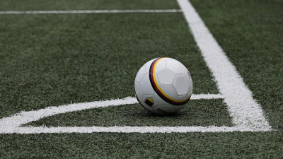 Матчи чемпионата России по футболу пройдут при пустых трибунах