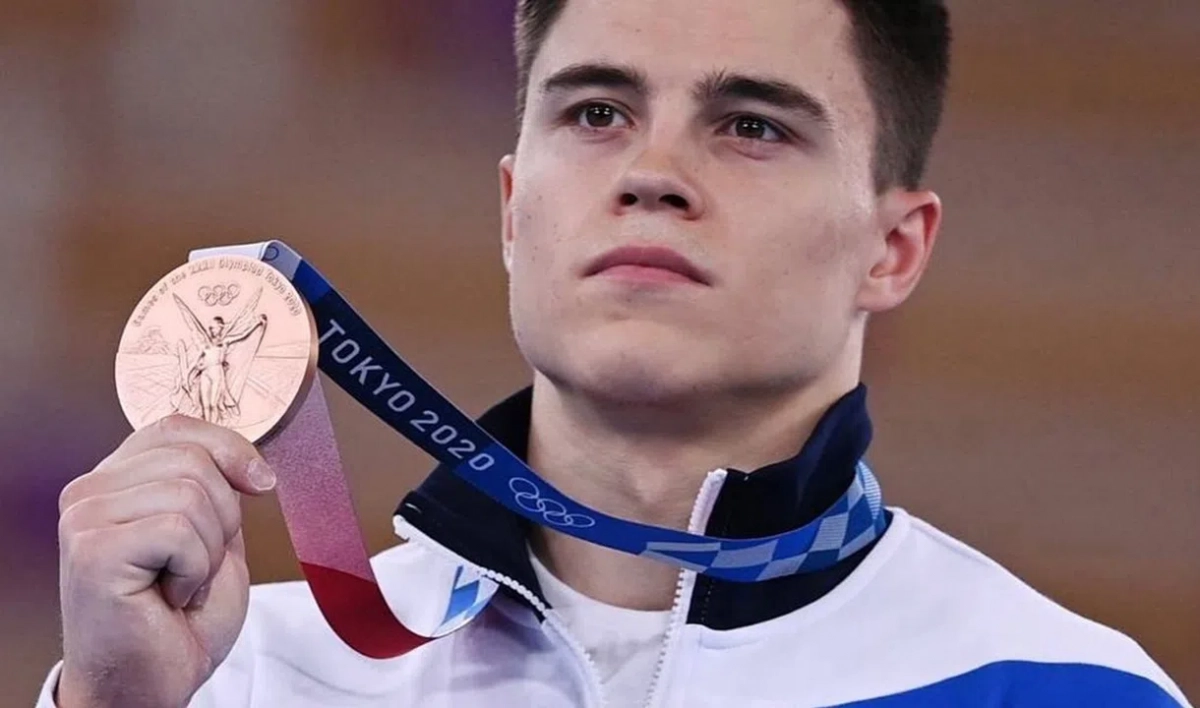 Российский гимнаст завоевал бронзу в упражнениях на перекладине на Олимпиаде - tvspb.ru