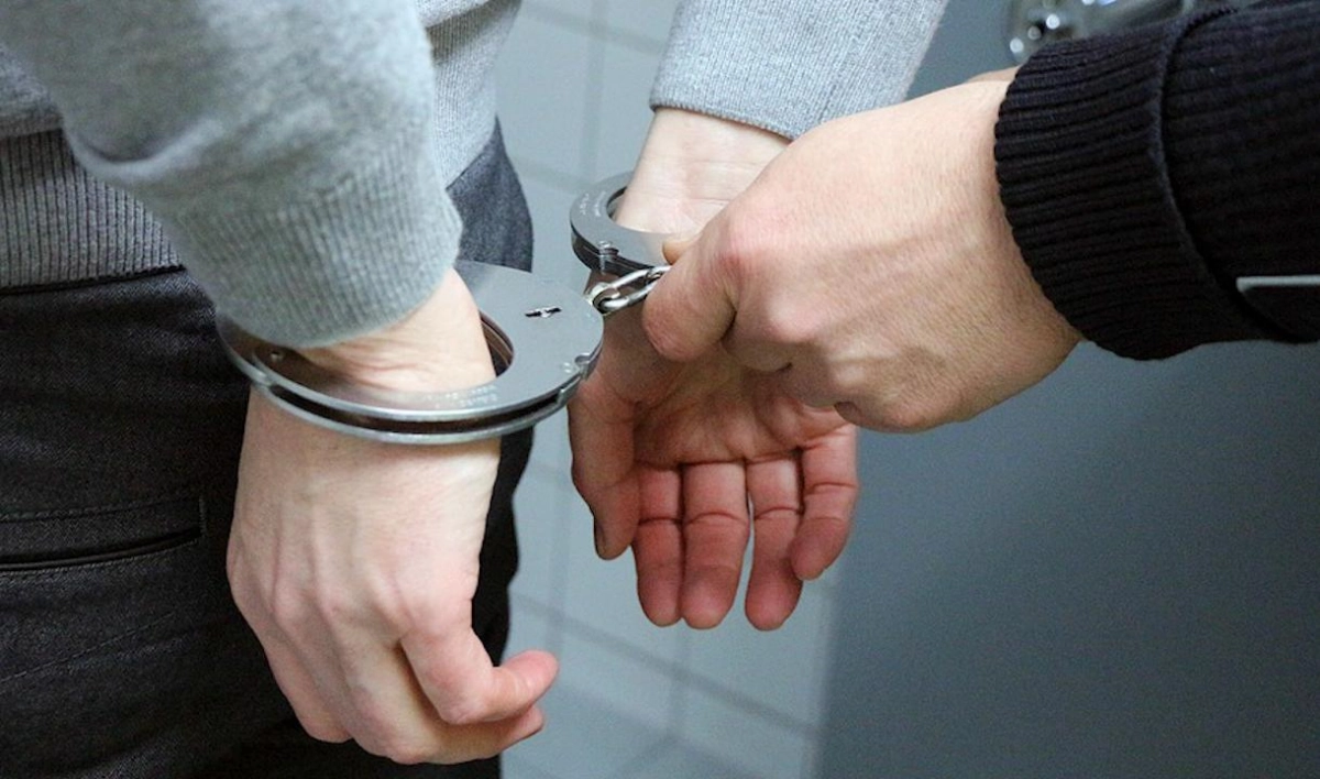 Суд арестовал предполагаемого организатора нападения на врачей больницы Сестрорецка - tvspb.ru
