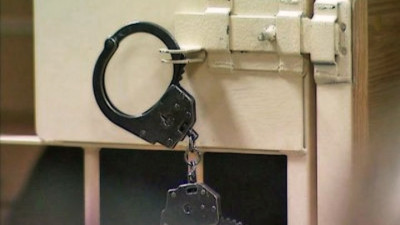 Закон о пожизненном заключении за вербовку террористов принят Госдумой