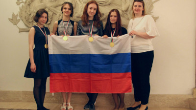 Школьницы из России стали лучшими на Европейской олимпиаде по математике