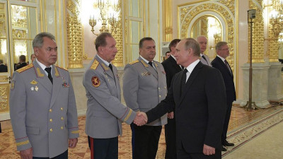 Путин: Необходимо серьезно усилить контроль за оборотом оружия