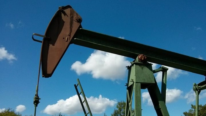 Цены на нефть Brent побили двухлетний рекорд - tvspb.ru