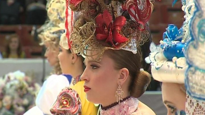 Участники фестиваля «Невские берега» фантазировали на тему «Русский сувенир»