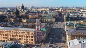 Петербург идет по оптимистическому сценарию в борьбе коронавирусом