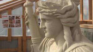 Реставрация скульптур Ростральных колонн